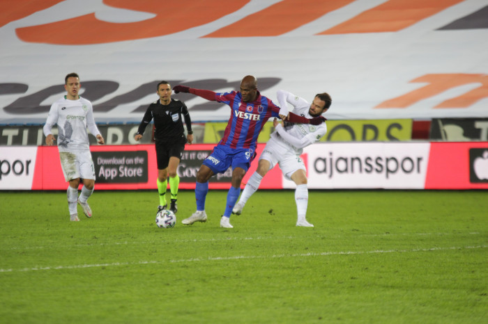 Trabzonspor Konyaspor'u rahat geçti 3-1 maçtan kareler