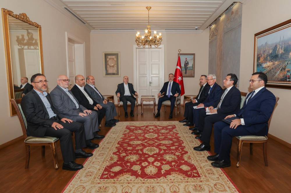 Bakan Fidan, Hamas Şura Meclisi Başkanı Derviş ile bir araya geldi