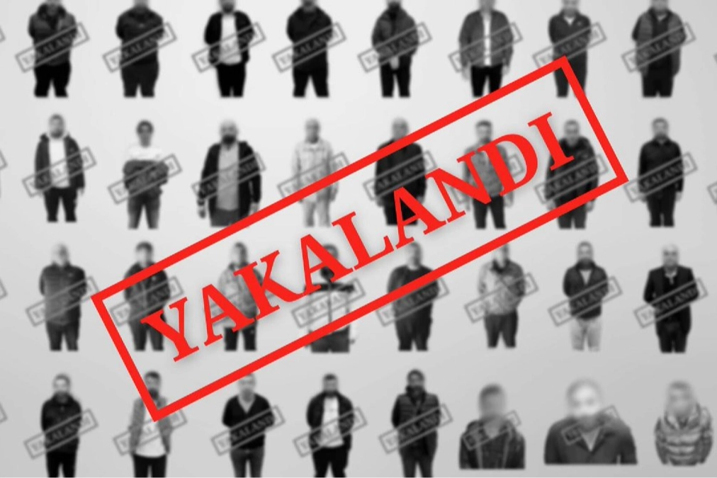 Kırmızı b&uuml;ltenle aranan 40 su&ccedil;lu T&uuml;rkiye'ye getirildi