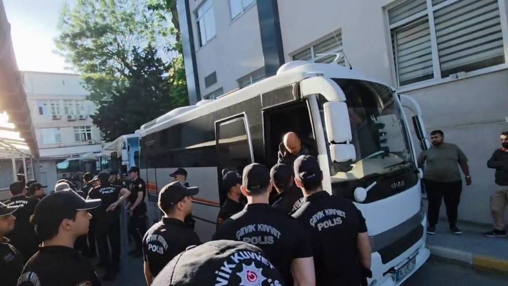 İstanbul - İBB'ye yönelik yürütülen yolsuzluk soruşturmasında gözaltı sayısı 38'e yükseldi 
