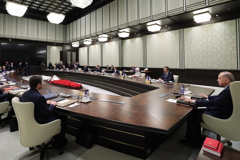 Yılın ilk Kabine'si bug&uuml;n toplanıyor