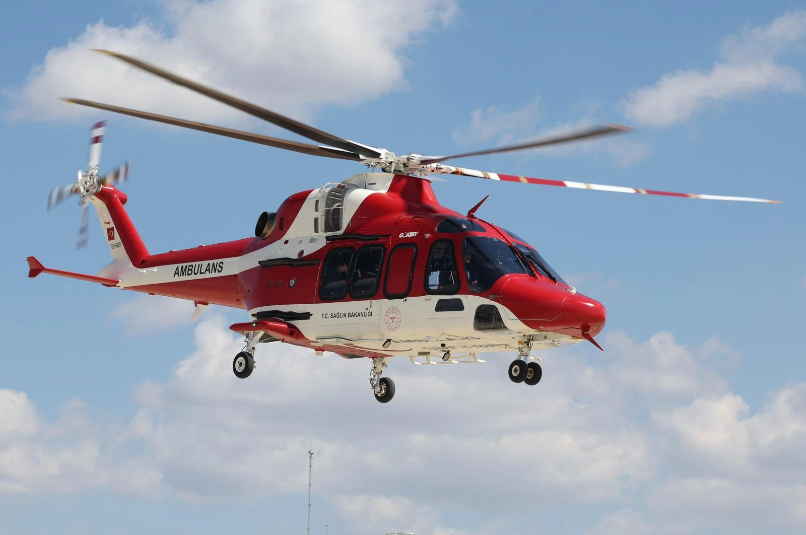 G&Ouml;KBEY hava ambulansı oluyor