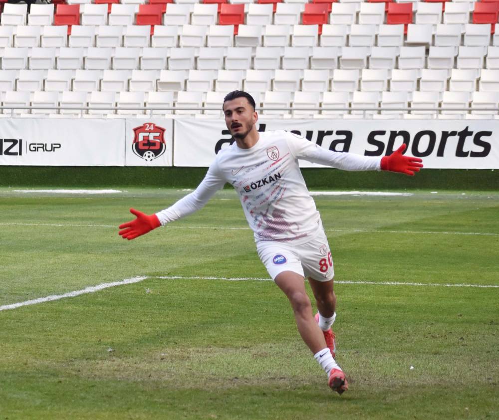 Altınordulu Sami Trabzonspor'a gitti