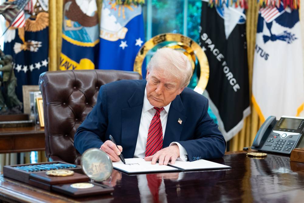 Trump, Çin'e uygulanan gümrük vergisini yüzde 80'e indirmeyi önerdi