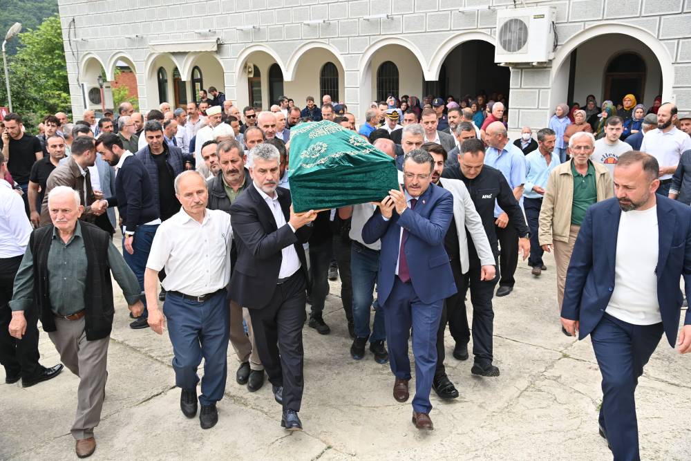 Trabzon'daki selde cansız bedenine ulaşılmıştı; toprağa verildi 