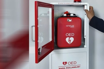Ani kalp durmalarında hayat kurtaracak düzenleme 'Resmi'leşti I OED zorunluluğu geliyor