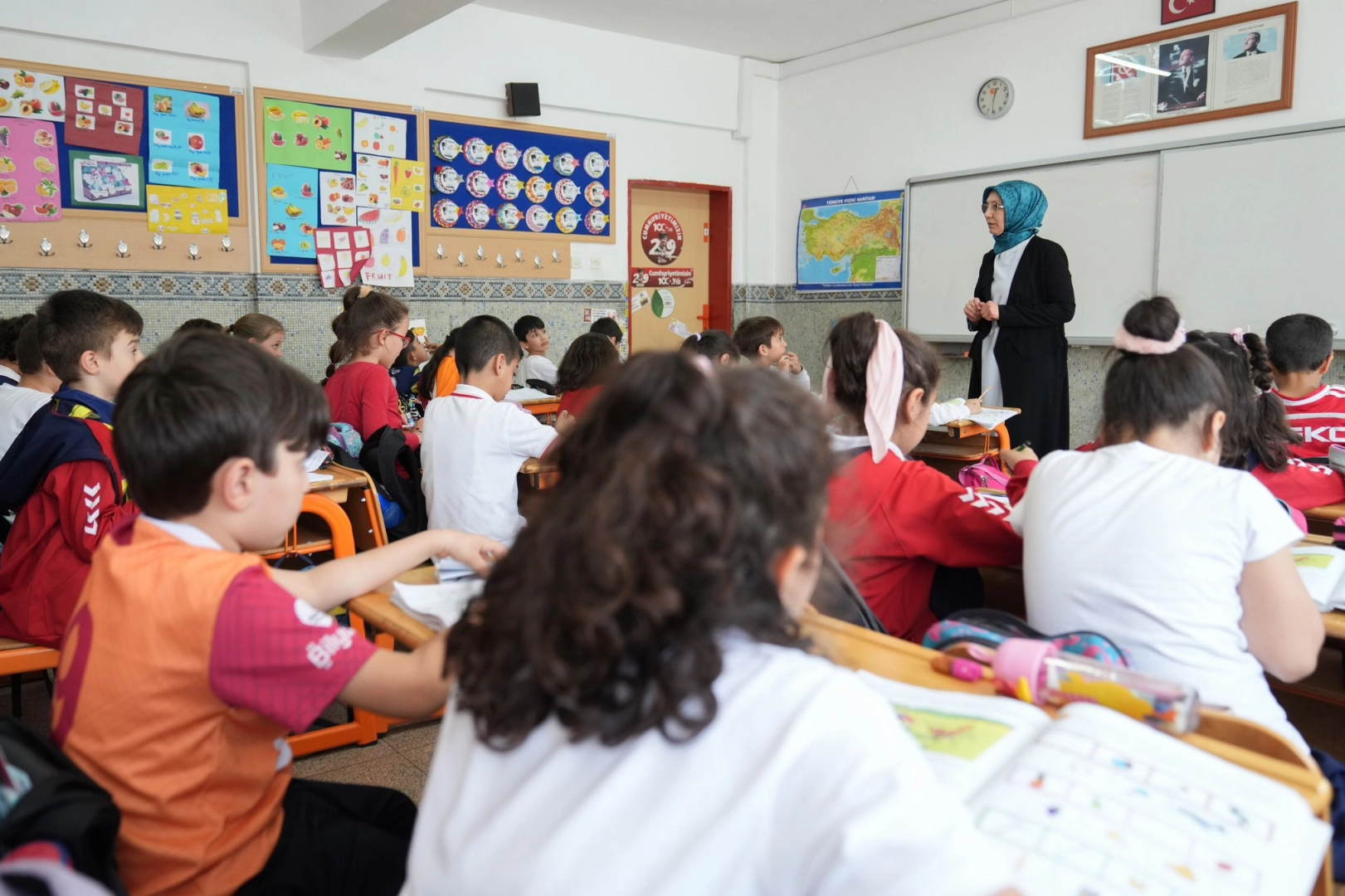 &Ouml;ğretmenlerin il i&ccedil;i yer değiştirme sonu&ccedil;ları a&ccedil;ıklandı