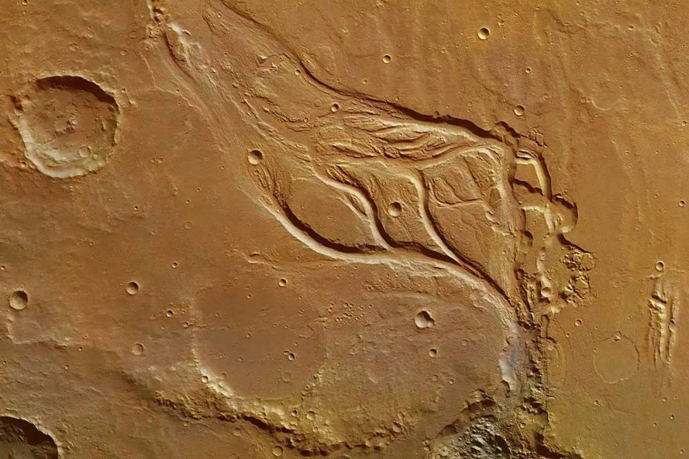 Mars'ta eski nehir izleri keşfedildi