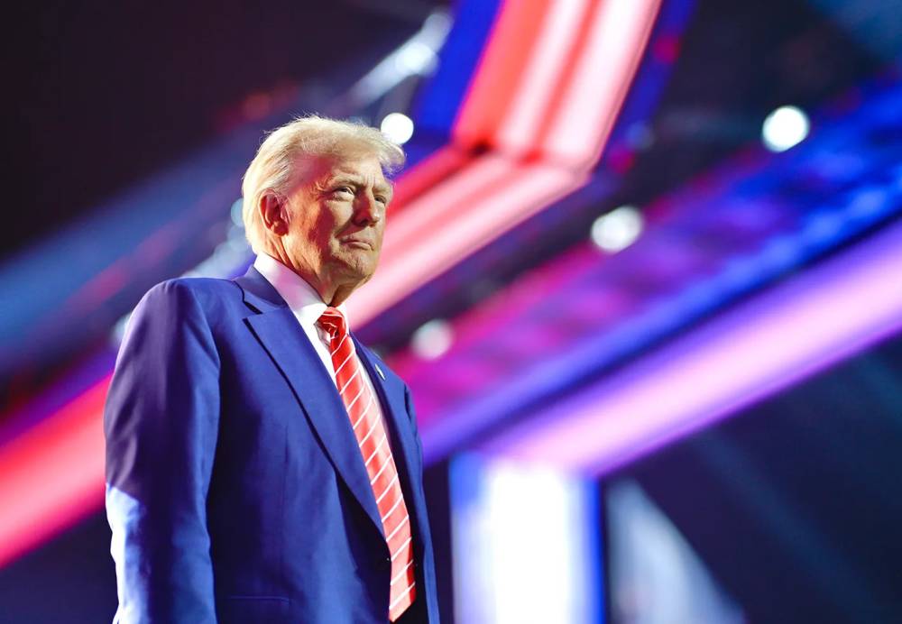  Trump, Suriye'ye yönelik yaptırımları kaldıracaklarını açıkladı