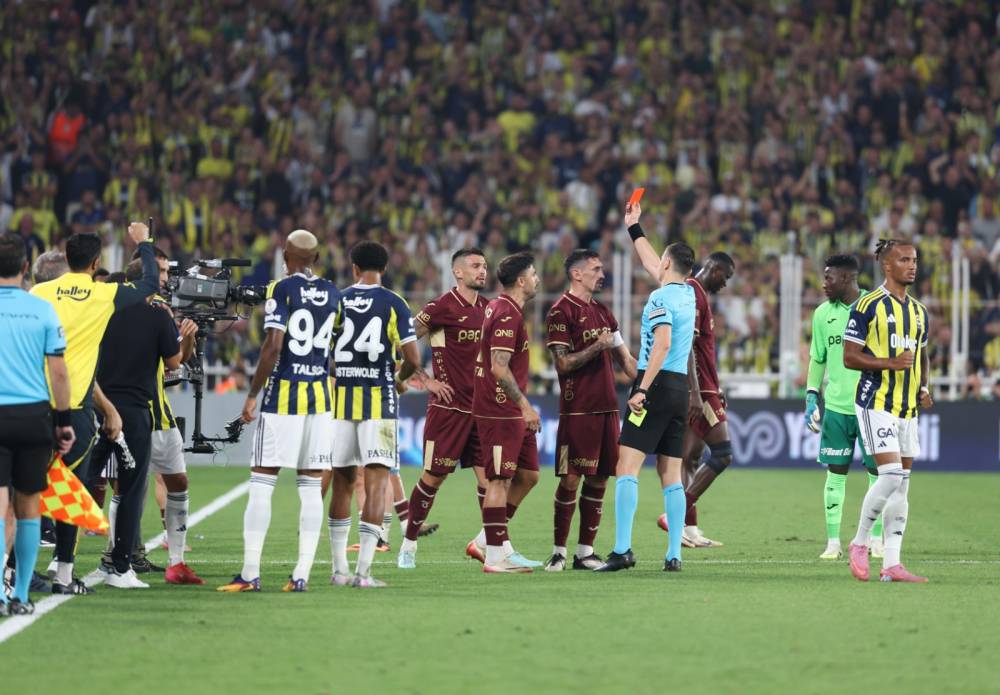 Trabzonspor camiasından hakem tepkisi