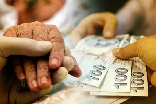 Evde Bakım Yardımı Y&ouml;netmeliği değişti! Şartlar, gelir hesabı ve denetimler sil baştan