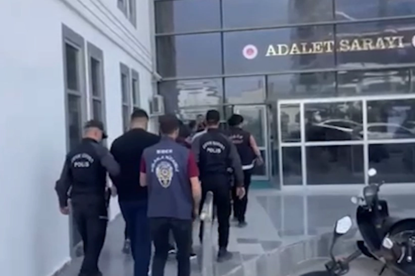 Trabzon dahil 64 ilde dev operasyon
