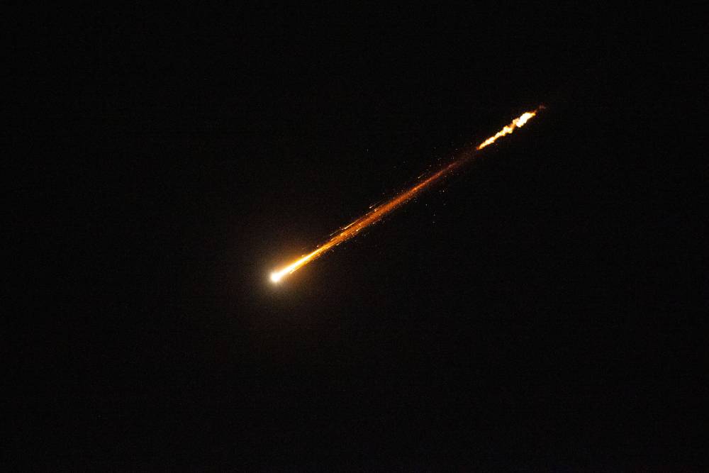 İsrail: İran'a ait 2 adet F-14 savaş uçağı imha edildi