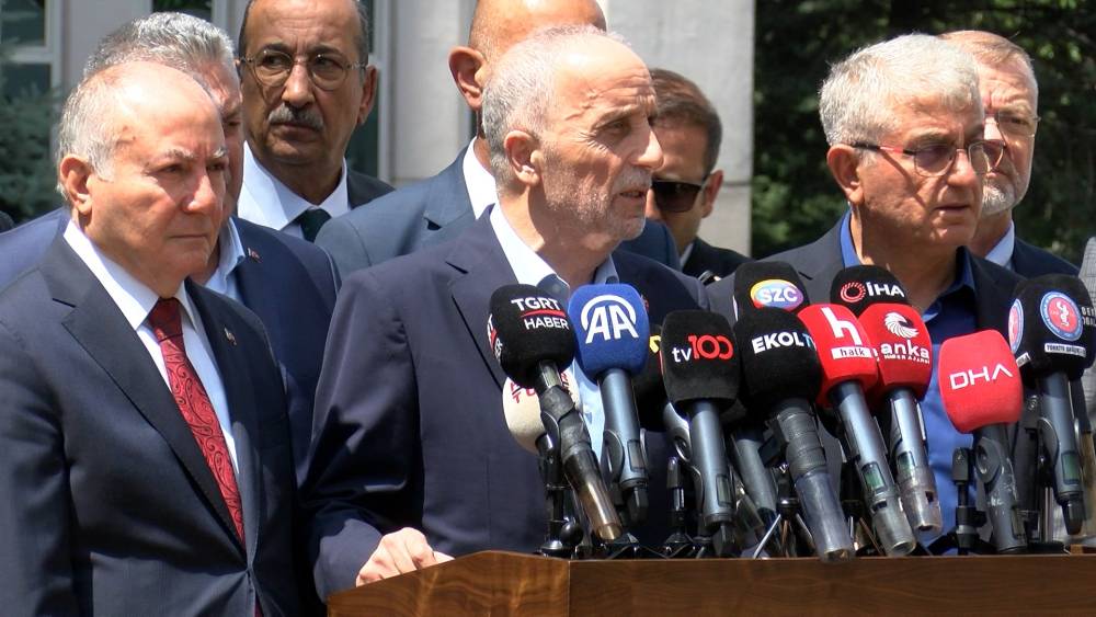 Bakan Işıkhan, işçi sendikaları konfederasyonlarının temsilcileriyle görüştü