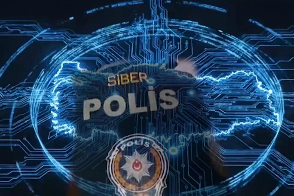 Kadık&ouml;y&rsquo;de 'banka g&ouml;revlisi' dolandırıcılığına 8 g&ouml;zaltı!