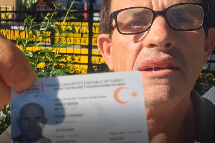 T&uuml;rkiye&rsquo;de yaşıyor, Bulgaristan&rsquo;da &ouml;l&uuml; g&ouml;r&uuml;n&uuml;yor! 37 yıllık kimlik ve miras m&uuml;cadelesi (&Ouml;ZEL HABER)