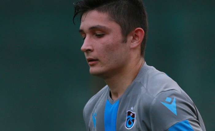 Trabzospor'un genç yıldız adayı Salih Kavrazlı devre arasında Hekimoğlu Trabzon FK ile 6 aylık sölzeşme