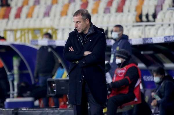 Trabzonspor-Yeni Malatyaspor ma&ccedil;ının ardından İyi bir ivme yakaladık ve iyi bir aile ortamı var