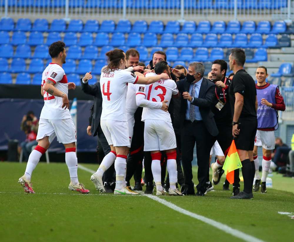 Şenol Güneş Mutluyuz kazandık ve her şeyi doğru yaptık-Nerveç 0 Türkiye 3