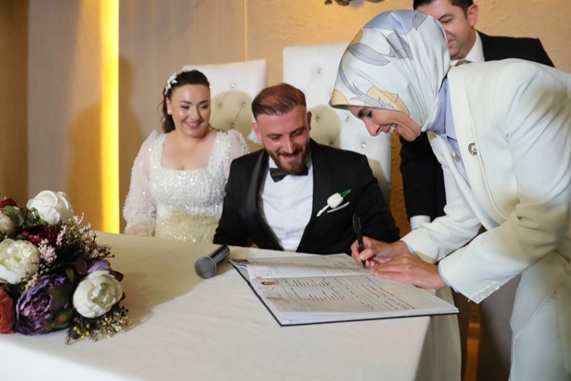 Aile ve Gen&ccedil;lik Fonu&rsquo;nda toplam &ouml;deme 12,8 milyar TL'yi aştı