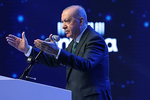 Erdoğan: Rakiplerimiz koltuk kavgasında, biz T&uuml;rkiye&rsquo;yi geleceğe hazırlıyoruz