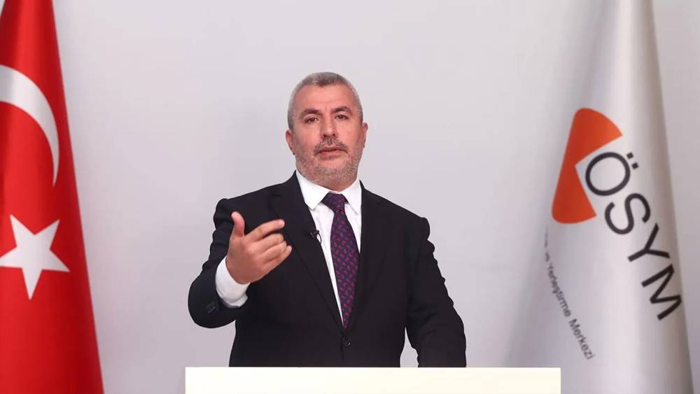 ÖSYM Başkanı Ersoy: Elektronik Yabancı Dil Sınavı'na 5 bin 263 aday başvurdu