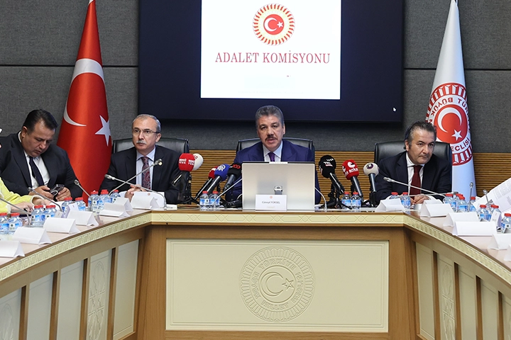 12'inci Yargı Paketi i&ccedil;in Meclis&rsquo;te mesai başladı! Yargı Paketi Adalet Komisyonu'nda