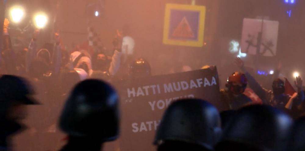 Ankara'da 'İmamoğlu' protestosu; polisten göstericilere TOMA ve biber gazlı müdahale