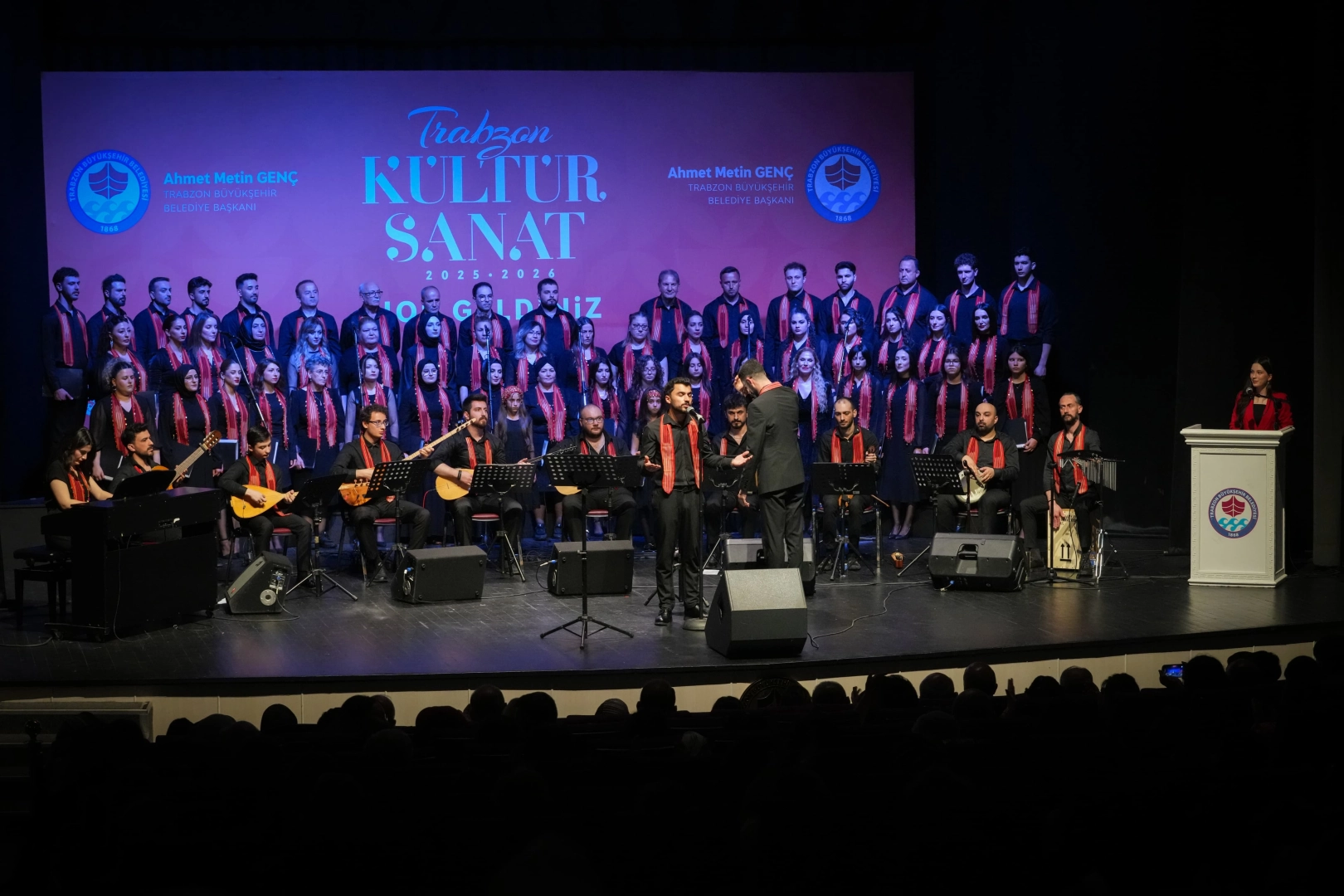 Trabzon'da konserler s&uuml;r&uuml;yor