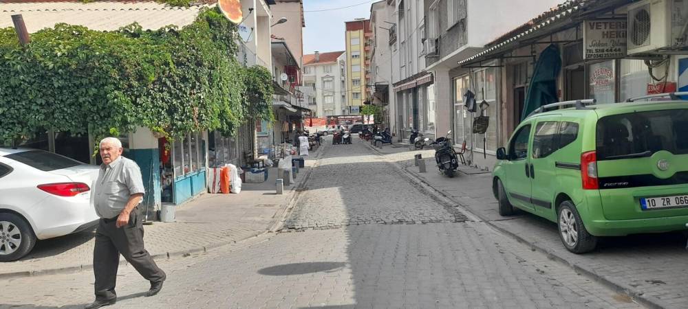 Balıkesir'de 4,2 büyüklüğünde deprem