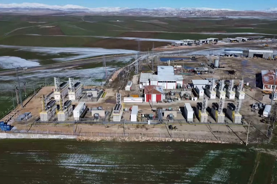 Diyarbakır'da doğal gazdan elektrik &uuml;retimi başladı! 50 bin haneye yetecek kapasite