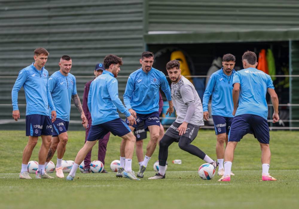 Trabzonspor, 10 eksik Antalya’ya gitti - işte kadro