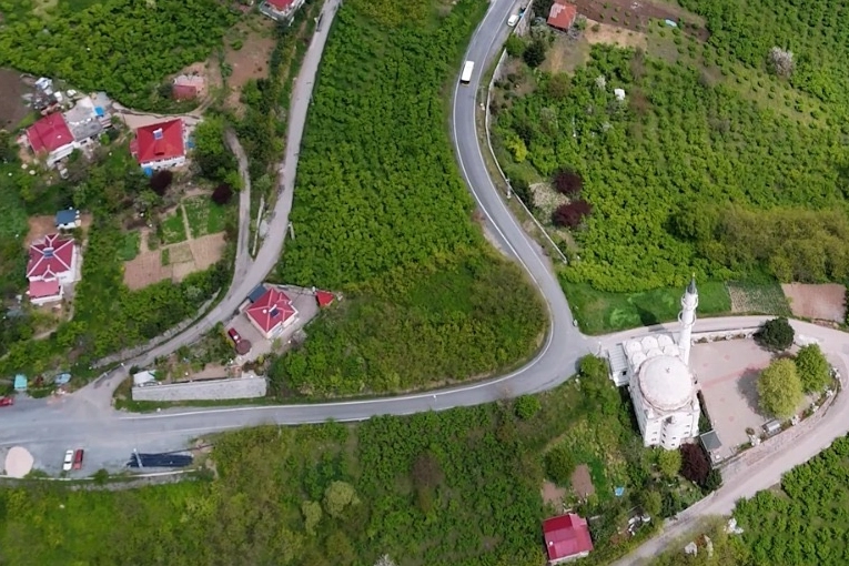 Trabzon Akyazı&rsquo;da i&ccedil;me suyu altyapısı g&uuml;&ccedil;leniyor