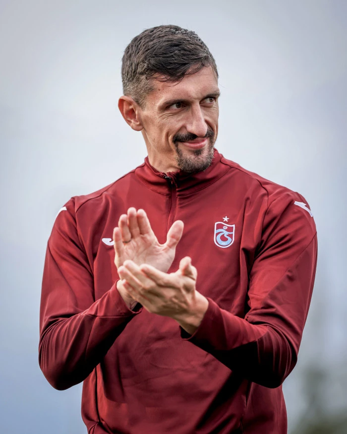 Trabzonspor'da Galatasaray Derbisi Hazırlığı: Taktik ve Pas Çalışması!