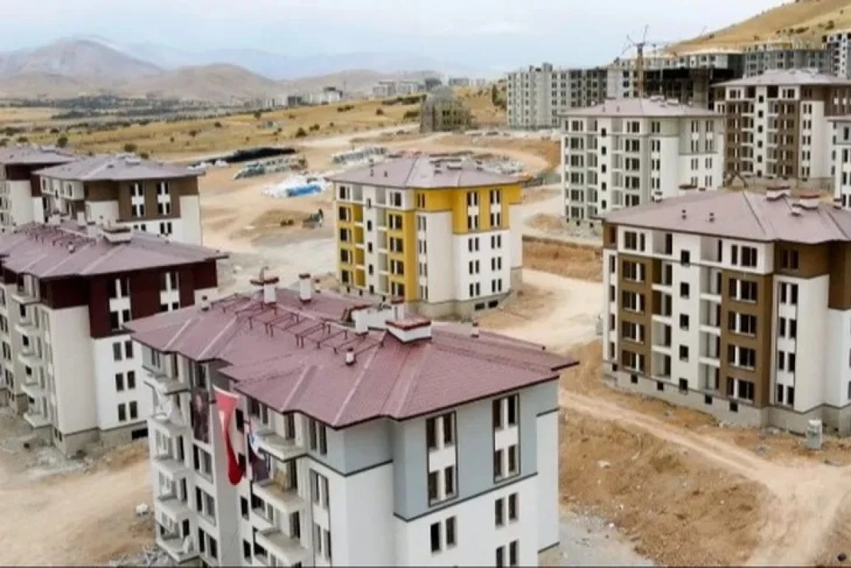 75 bin 356 konutun kurası &ccedil;ekildi! 46 bin konutun daha kurası &ccedil;ekilecek