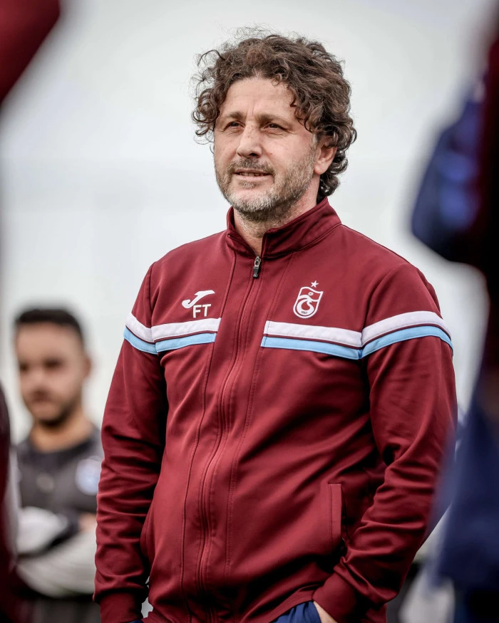 Trabzonspor'da Galatasaray Derbisi Hazırlığı: Taktik ve Pas Çalışması!