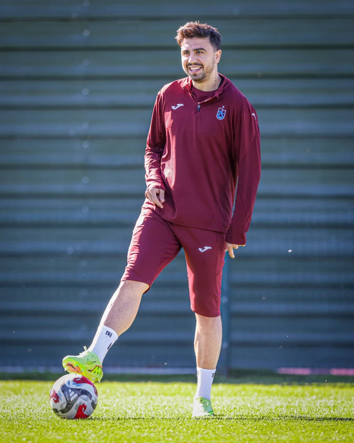 Fırtına'da Son İdman Bitti: Gözler Artık İstanbul'da!