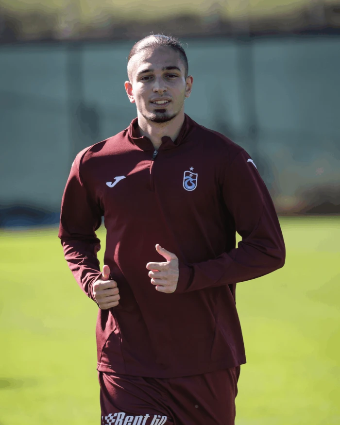 Trabzonspor U19 İstanbul Yolcusu: Galatasaray Derbisi Hazırlıkları Bitti!