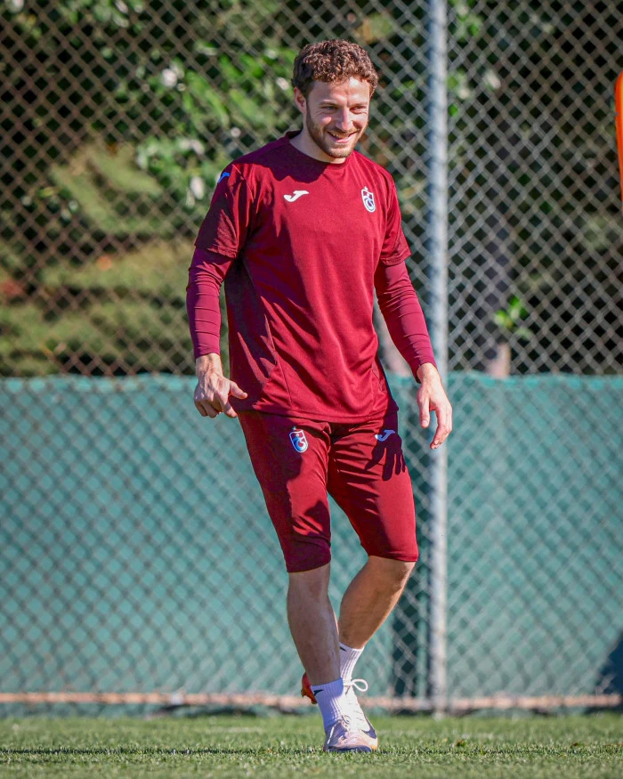 Fırtına'da Son İdman Bitti: Gözler Artık İstanbul'da!