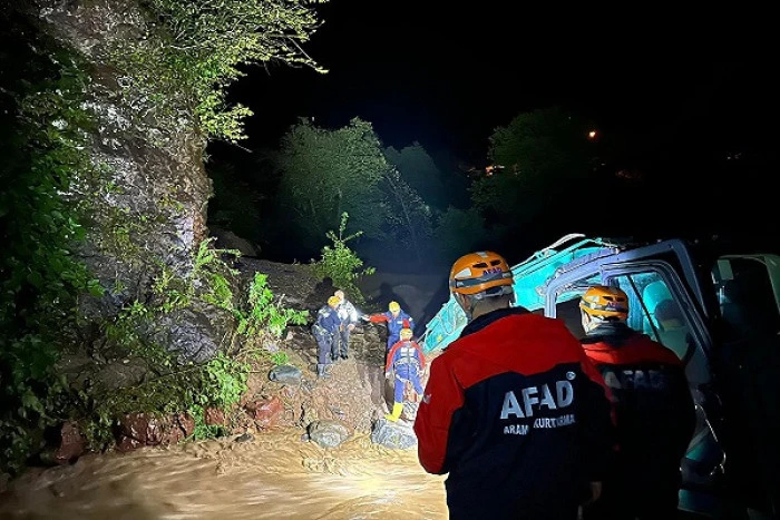 AFAD’dan 4 kente ‘turuncu’ kodlu uyarı I Rize, Giresun, Trabzon ve Artvin