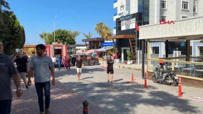 Antalya - 6 katlı otelin kazan dairesinde yangın çıktı, turistler tahliye edildi