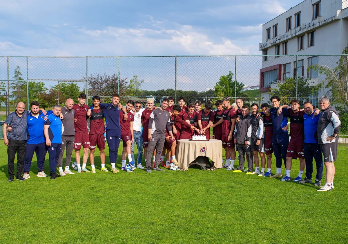 Avrupa Yolunda: Trabzonspor U19 Takımı G&ouml;ztepe Mesaisine Başladı!