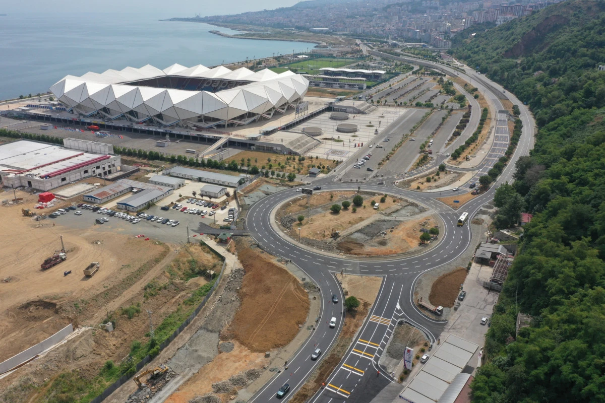 Bakan Uraloğlu: Trabzon Şehir Hastanesi kavşağını 20 günde tamamlayıp hizmete açtık