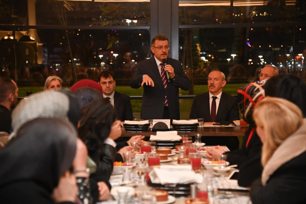 BAŞKAN GENÇ’TEN SOSYAL HİZMETLERE Yüzde 94 ZAM! Bütçeyi Artırdık, Şehir Mutluysa Biz De Mutluyuz