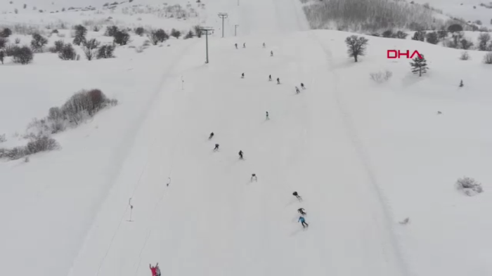 Bayburt - Karadeniz'de iki mevsim; sahilde piknik, yükseklerde kayak