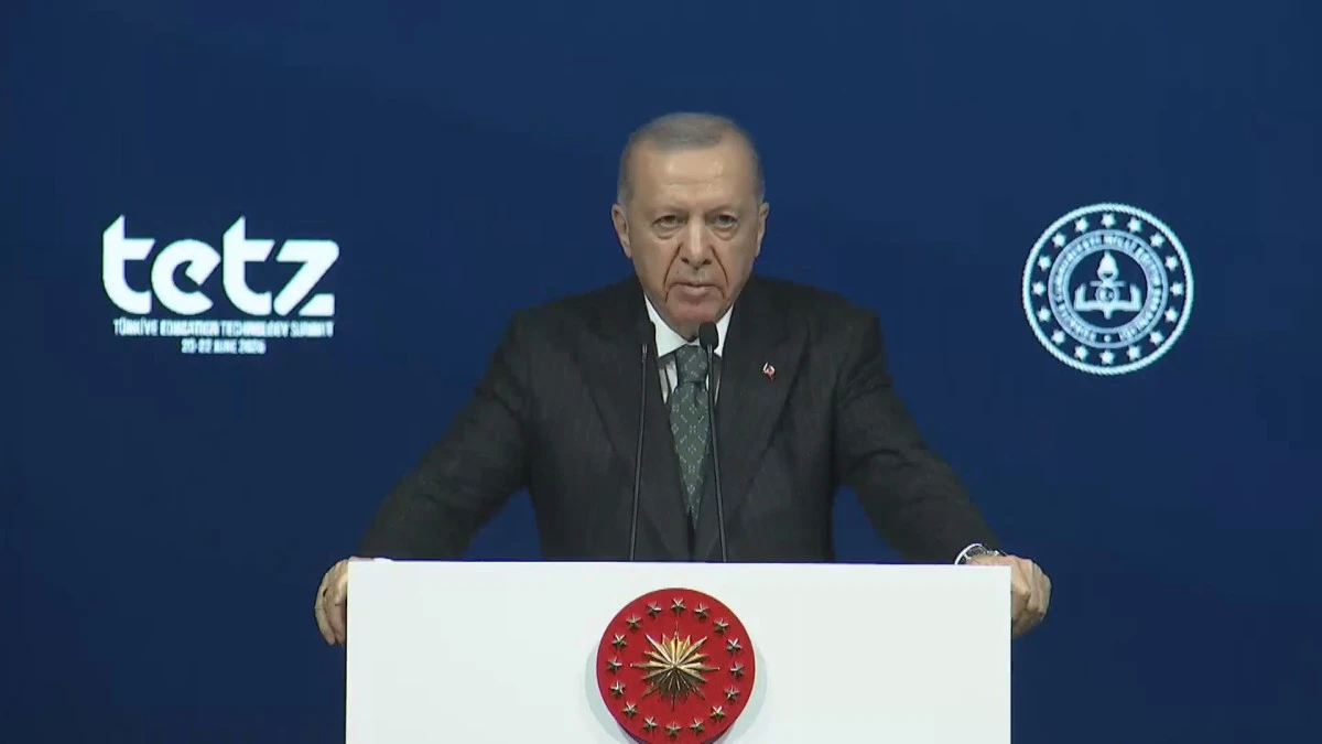 Cumhurbaşkanı Erdoğan: FATİH projemizle 21 bin 576 okulumuzun altyapı kurulumunu tamamladık