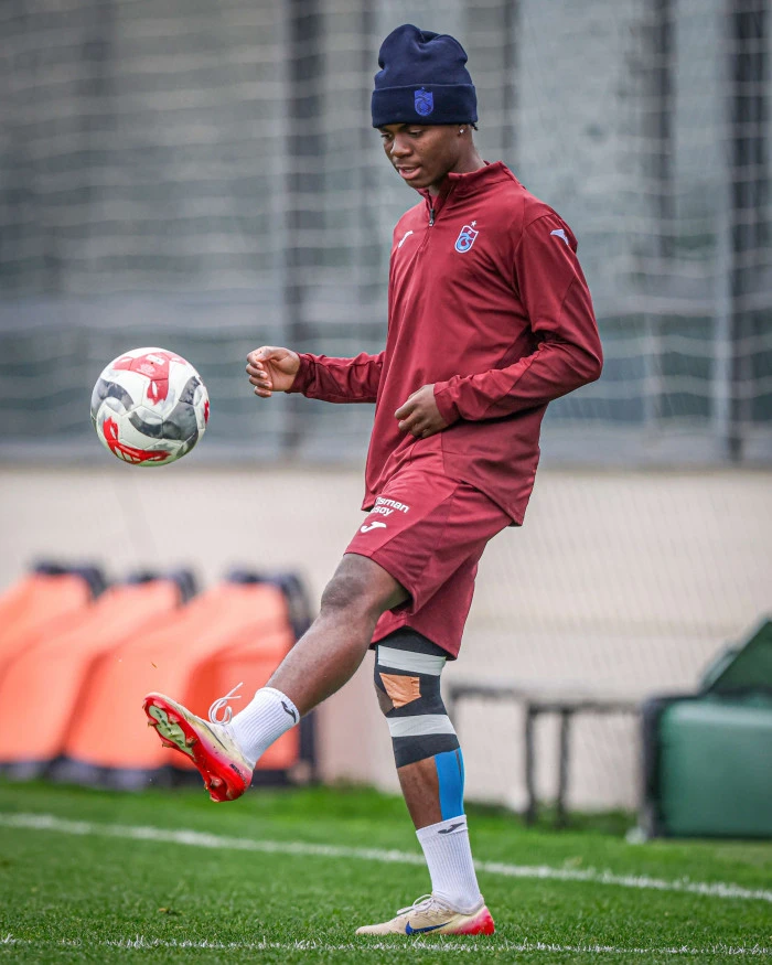 Trabzonspor'da Galatasaray Maçı Öncesi Fatih Tekke'den Taktik Çalışma