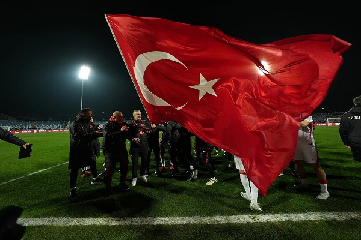 D&uuml;nya Kupası&rsquo;nda T&uuml;rkiye&rsquo;yi Zorlu Sabah Mesaisi Bekliyor