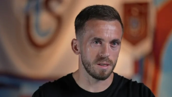 Edin Visca'dan G&ouml;zyaşlarıyla Veda: İyi ki Trabzonspor'a Geldim, Burası Benim İkinci Evim