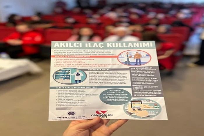 'İlaçlar buzdolabı kapağında istifleniyor, bu çok yanlış bir hareket'